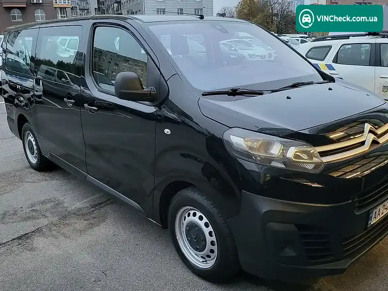 Citroen Spacetourer 2017, фото з оголошення 2 з 20, VIN VF7VEAHXGHZ067954