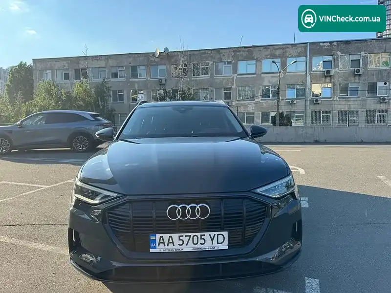 Audi e-tron 2020, фото з оголошення 2 з 20, VIN WA1VABGE1MB020908