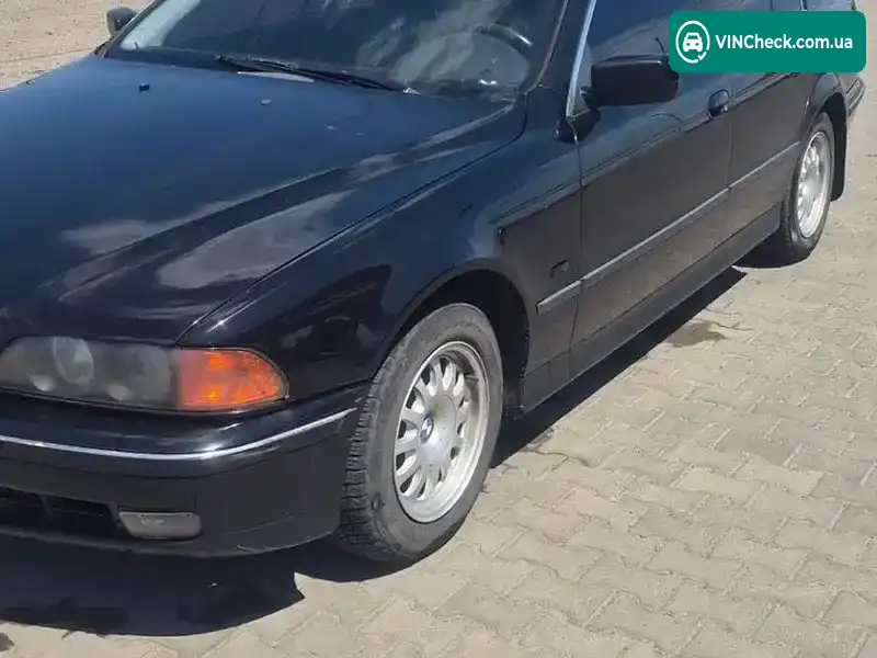 BMW 5 Series 1999, фото з оголошення 2 з 8, VIN WBADM11050GP14947