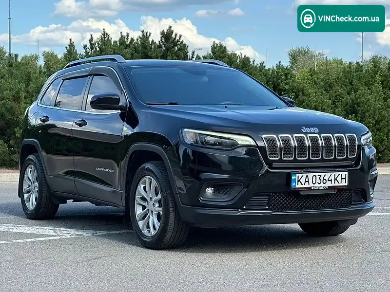 Jeep Cherokee 2018, фото з оголошення 2 з 20, VIN 1C4PJLCB8KD313416