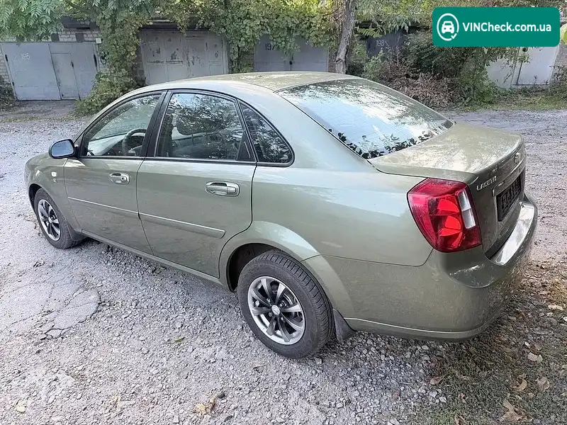 Chevrolet Lacetti 2004, фото з оголошення 1 з 15, VIN KL1NF196E5K081724