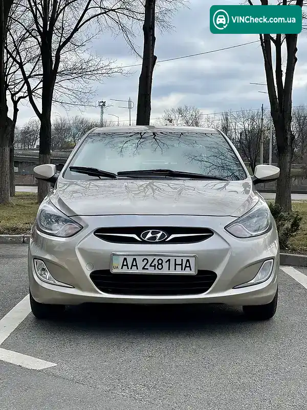 Hyundai Accent 2011, фото з оголошення 2 з 20, VIN Z94CU41DBBR066251
