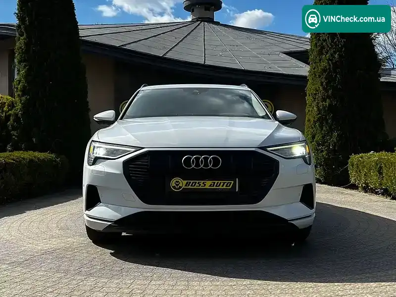 Audi e-tron 2021, фото з оголошення 2 з 21, VIN WA1AAAGE0MB025221