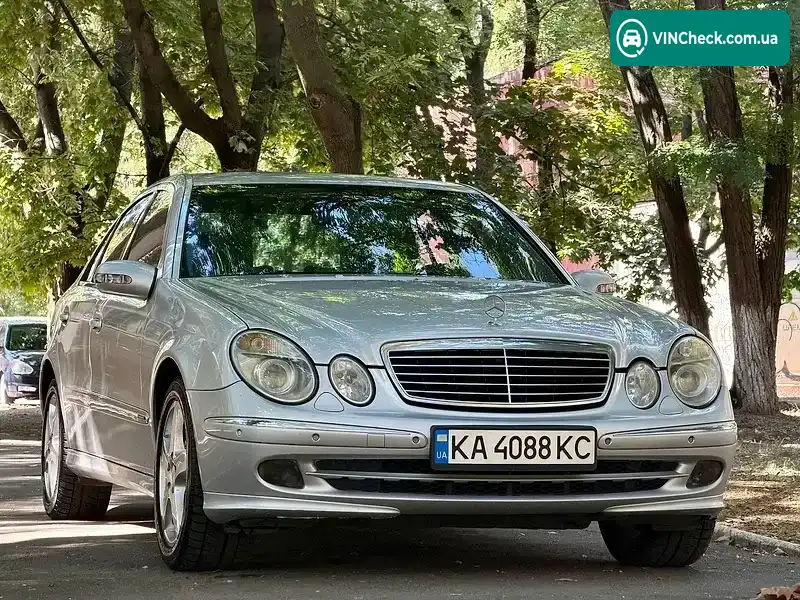 Mercedes-Benz E-Class 2005, фото з оголошення 2 з 20, VIN WDB2110821X153478