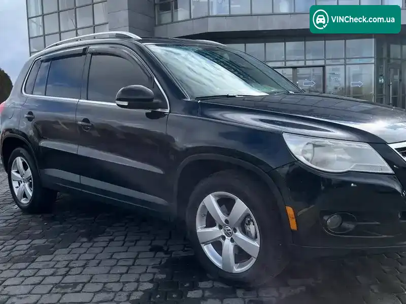 Volkswagen Tiguan 2010, фото з оголошення 1 з 21, VIN WVGBV7AX8AW523324