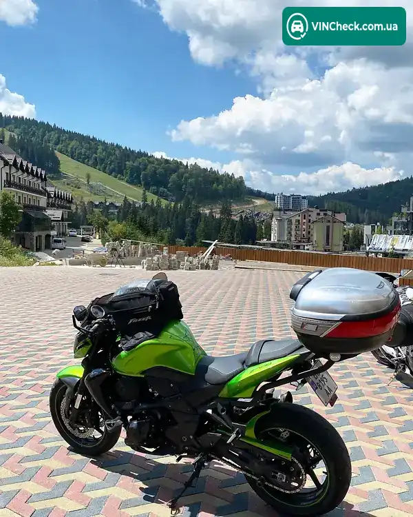 Kawasaki Z 750R 2012, фото з оголошення 2 з 13, VIN JKAZR750LLA049499