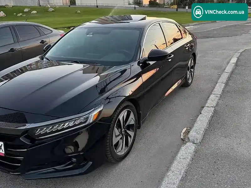Honda Accord 2021, фото з оголошення 2 з 8, VIN 1HGCV2F36MA015258