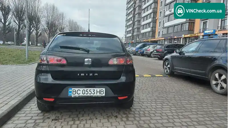 SEAT Ibiza 2006, фото з оголошення 2 з 20, VIN VSSZZZ6LZ7R047801