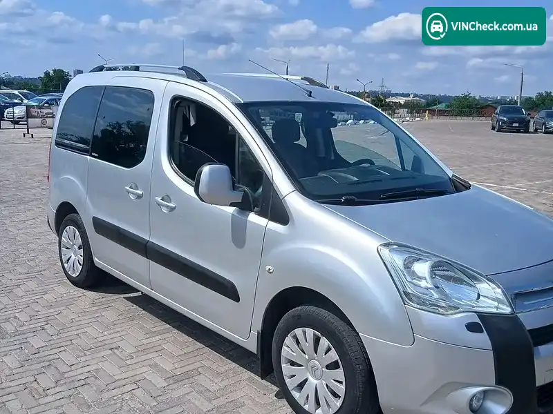 Citroen Berlingo 2010, фото з оголошення 2 з 15, VIN VF77J5FS0AJ609011