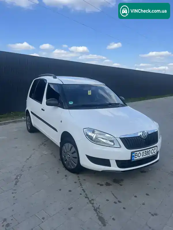 Skoda Roomster 2010, фото з оголошення 1 з 10, VIN TMBNK65J7B5026606