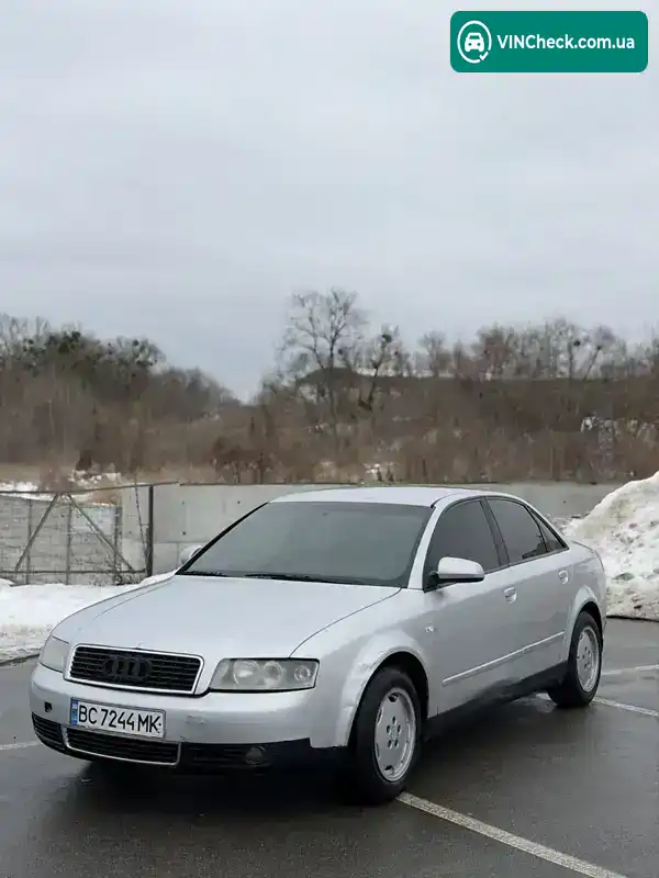 Audi A4 2002, фото з оголошення 2 з 17, VIN WAUZZZ8E22A082986