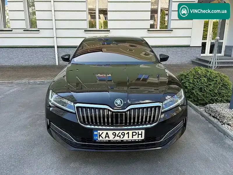 Skoda Superb 2019, фото з оголошення 1 з 15, VIN TMBAJ7NP0L7012449