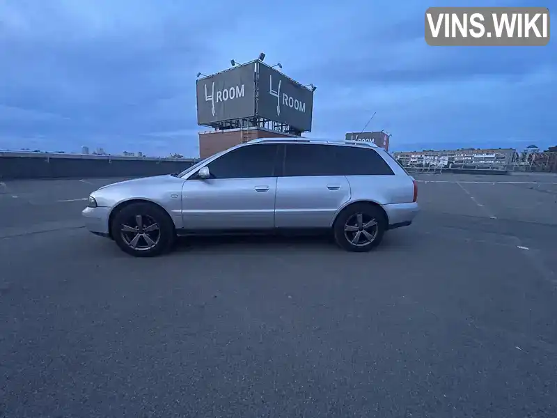 Audi A4 1999, фото з оголошення 2 з 10, VIN WAUZZZ8DZYA033880