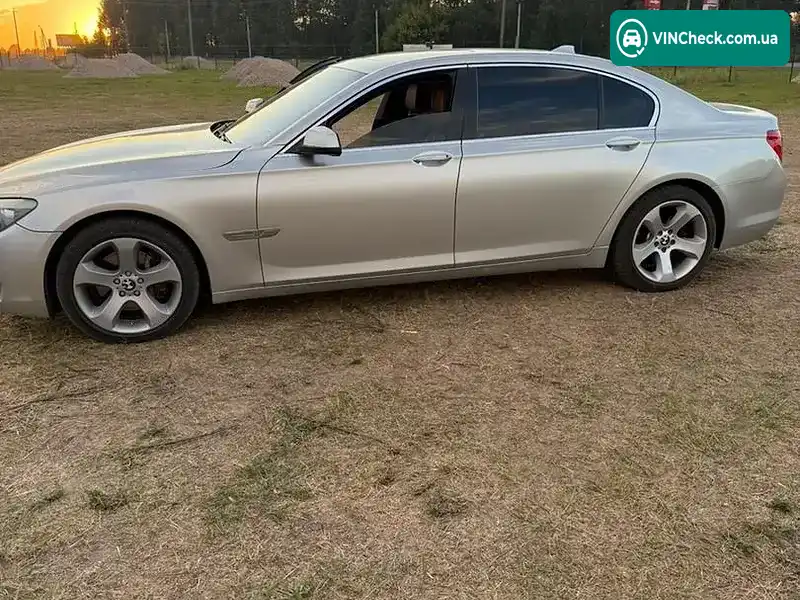 BMW 7 Series 2010, фото з оголошення 2 з 10, VIN WBAKB4100BC629815