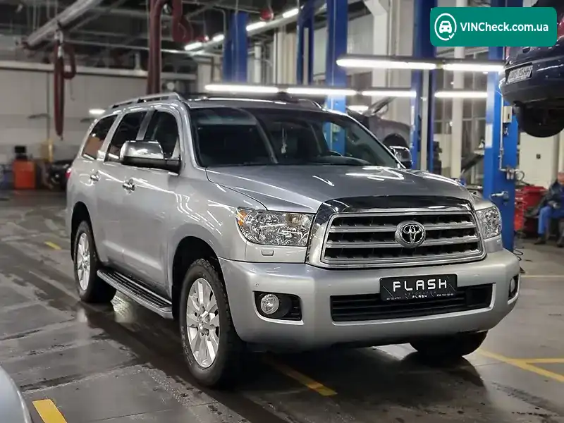 Toyota Sequoia 2012, фото з оголошення 1 з 20, VIN 5TDDW5G12CS065512