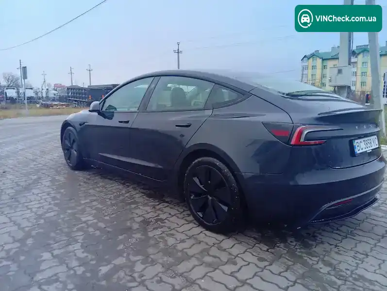 Tesla Model 3 2024, фото з оголошення 2 з 10, VIN 5YJ3E1EB9RF787155