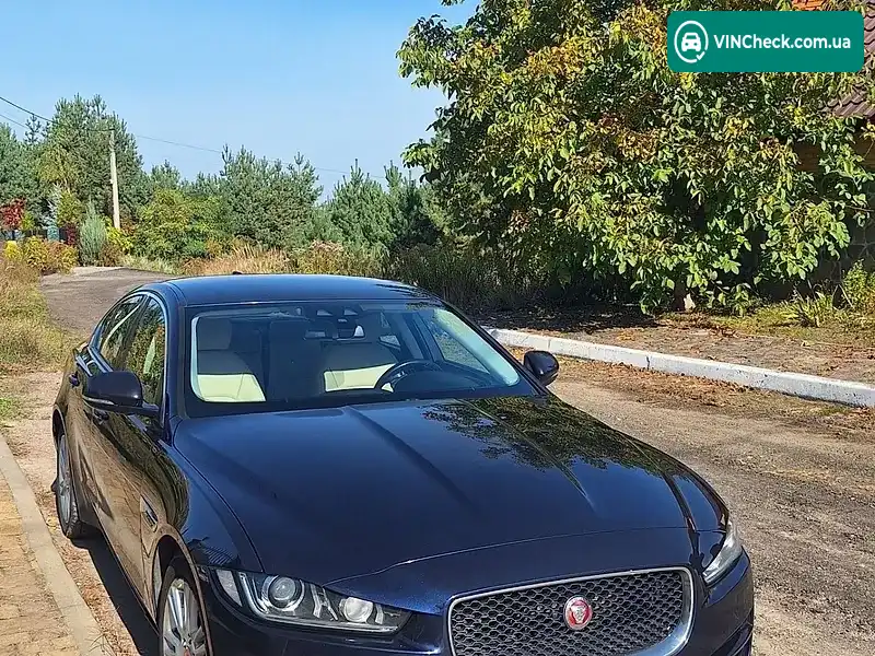 Jaguar XE 2017, фото з оголошення 2 з 12, VIN SAJAB4BX3JCP21804