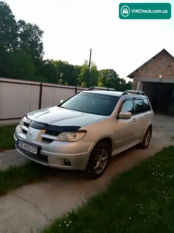 Mitsubishi Outlander 2004, фото з оголошення 2 з 13, VIN JMBXRCU5W5U000607