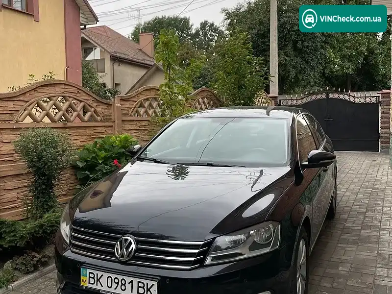 Volkswagen Passat 2012, фото з оголошення 2 з 10, VIN WVWZZZ3CZCP082108