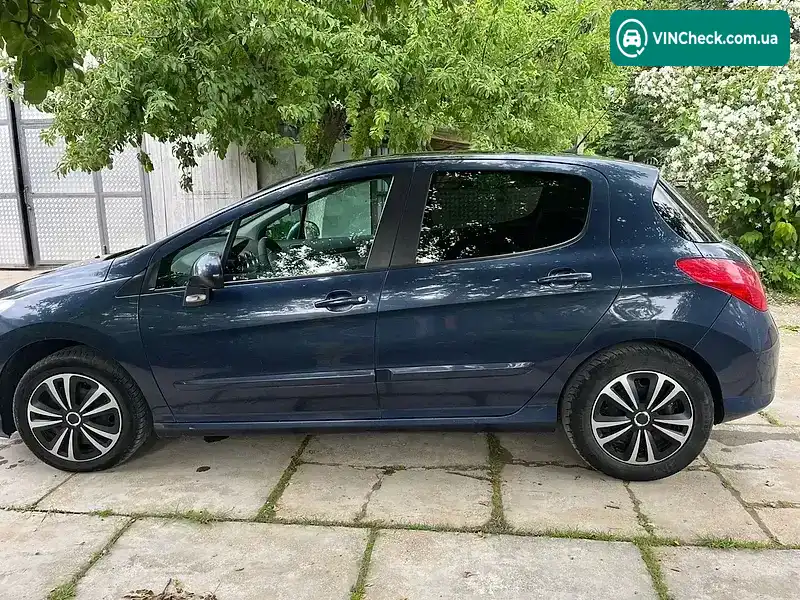 Peugeot 308 2008, фото з оголошення 2 з 13, VIN VF34C5FTF55243928