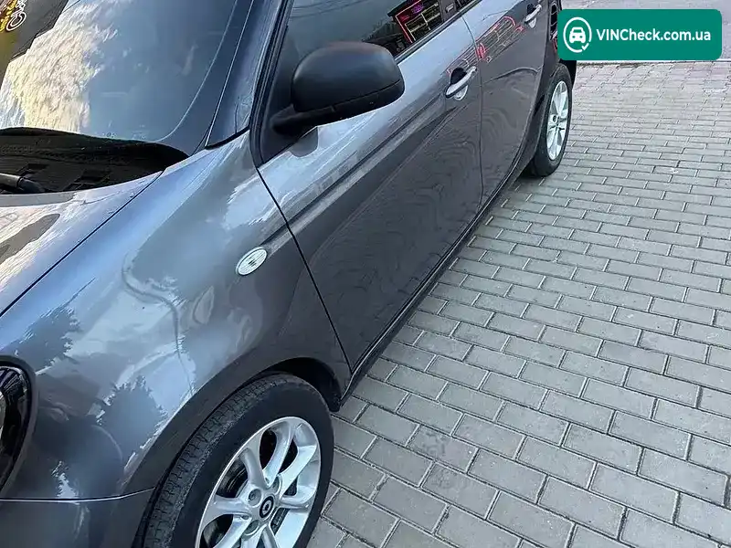 Smart Forfour 2017, фото з оголошення 2 з 6, VIN WME4530911Y144139
