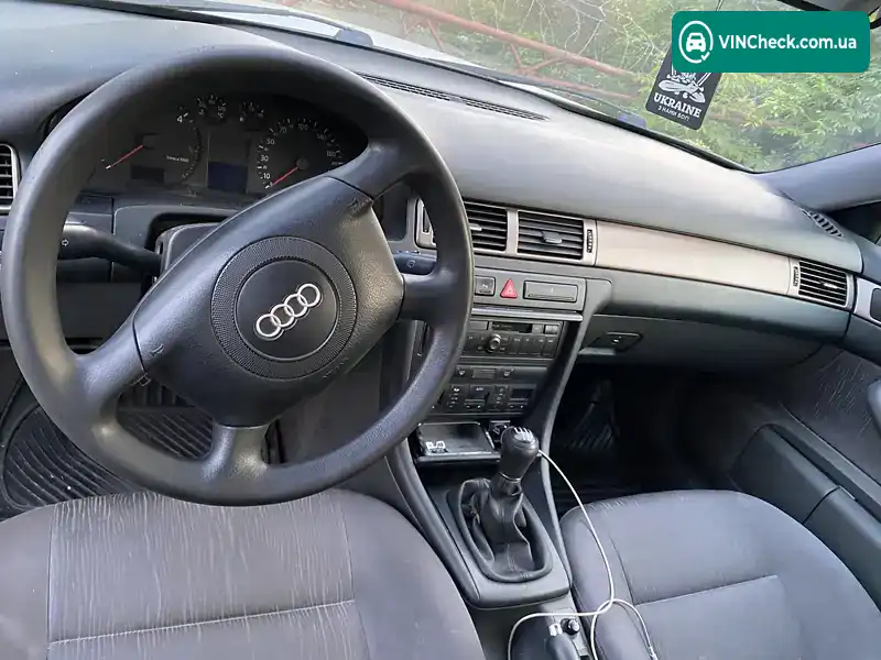 Audi A6 2000, фото з оголошення 2 з 6, VIN WAUZZZ4BZ1N019203