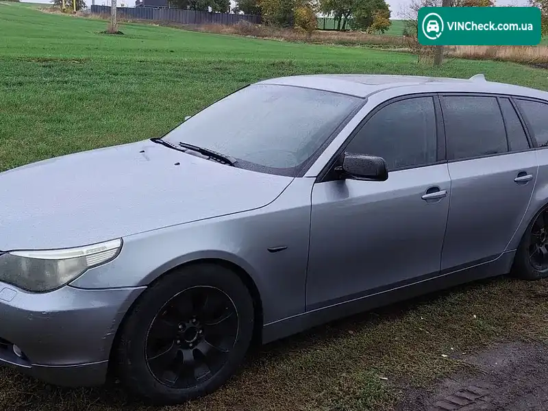 BMW 5 Series 2005, фото з оголошення 1 з 17, VIN WBANJ71030CR14099