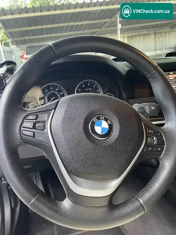 BMW 5 Series 2012, фото з оголошення 2 з 20, VIN WBAXG5C54DDY34783