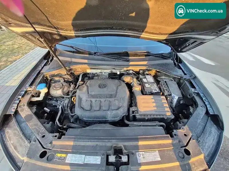 Volkswagen Touran 2014, фото з оголошення 1 з 19, VIN WVGZZZ1TZEW059640