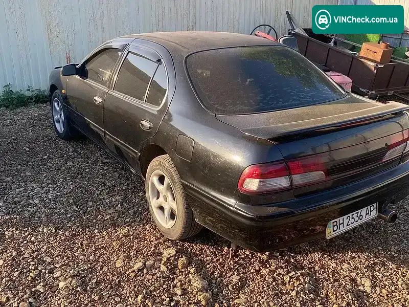 Nissan Maxima 1996, фото з оголошення 2 з 8, VIN JN1CAUA32U0015084