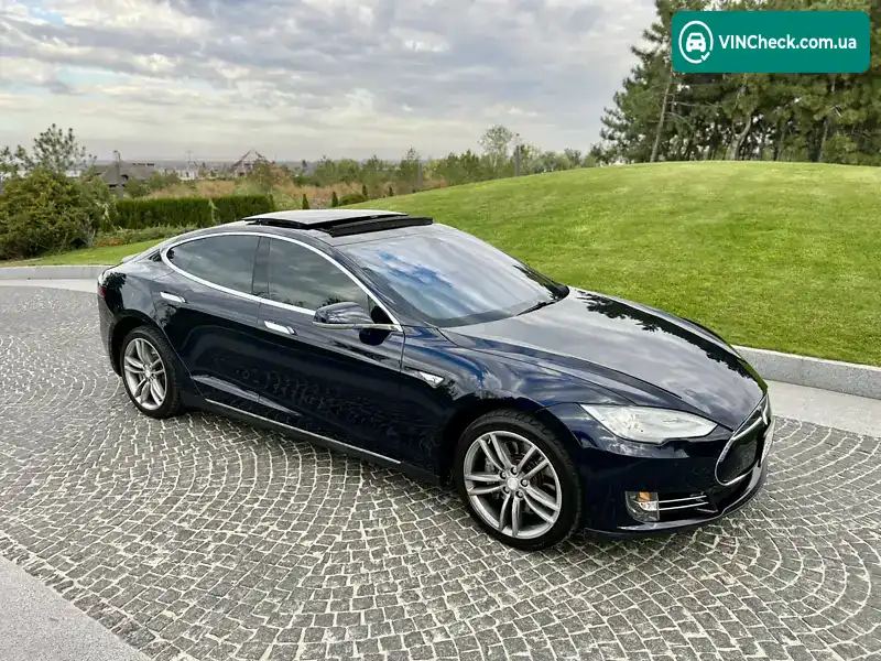 Tesla Model S 2013, фото з оголошення 1 з 20, VIN 5YJSA1DP9DFP16342