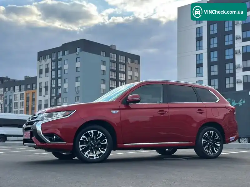 Mitsubishi Outlander 2018, фото з оголошення 1 з 20, VIN JA4J24A59JZ063590