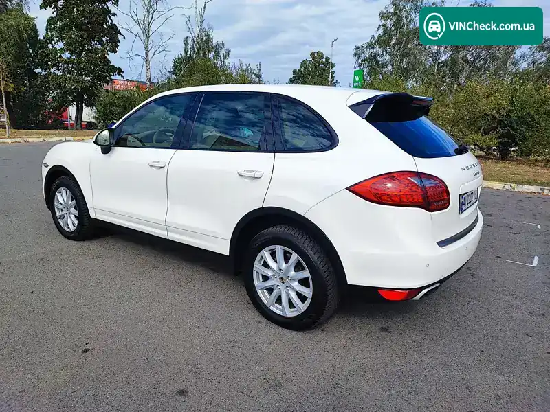 Porsche Cayenne 2011, фото з оголошення 2 з 18, VIN WP1ZZZ92ZBLA07658