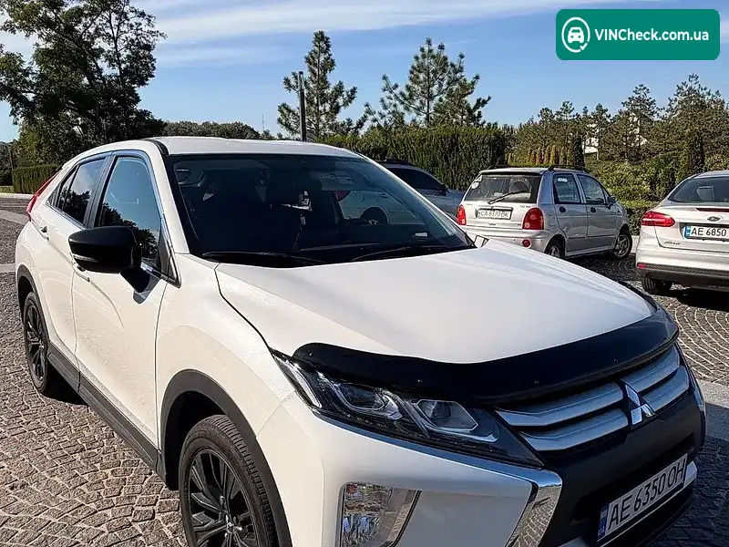 Mitsubishi Eclipse Cross 2018, фото з оголошення 2 з 14, VIN JA4AT4AA5KZ015631
