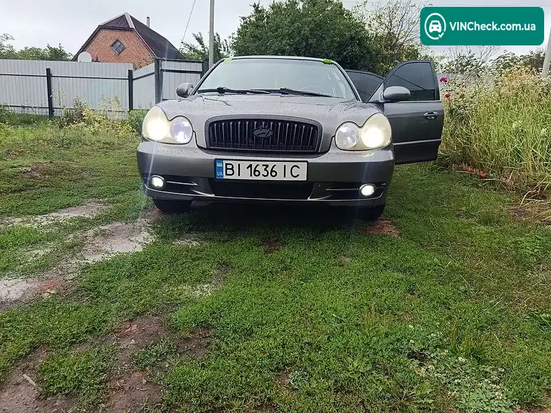 Hyundai Sonata 2004, фото з оголошення 2 з 20, VIN KMHEM41BP4A035077