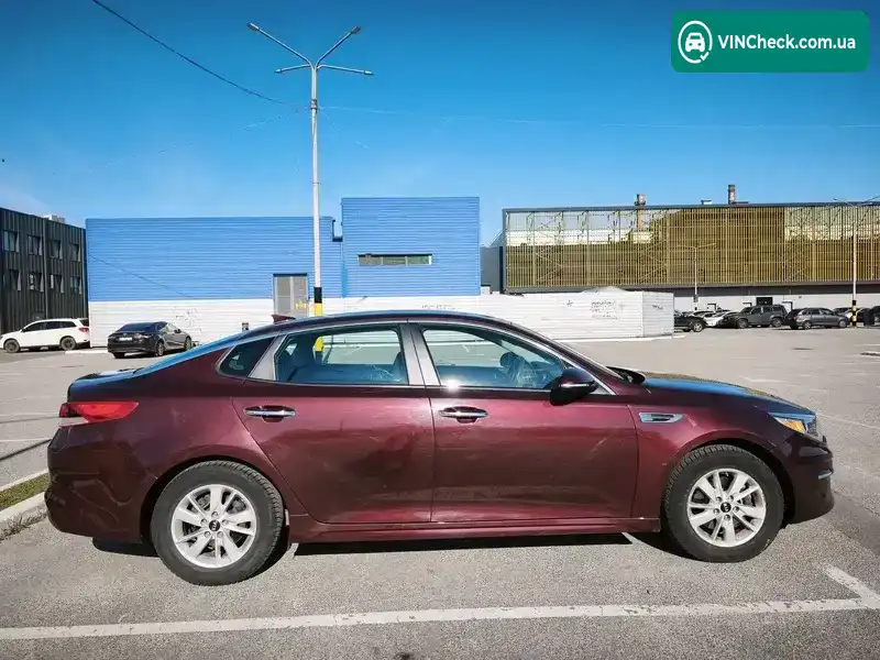 Kia Optima 2017, фото з оголошення 2 з 21, VIN 5XXGT4L32JG178625