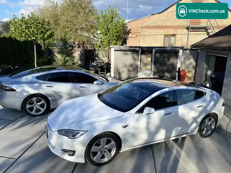 Tesla Model S 2017, фото з оголошення 2 з 18, VIN 5YJSA1E21HF194556