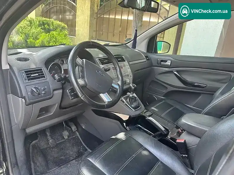 Ford Kuga 2012, фото з оголошення 2 з 6, VIN WF0RXXGCDRCB69498