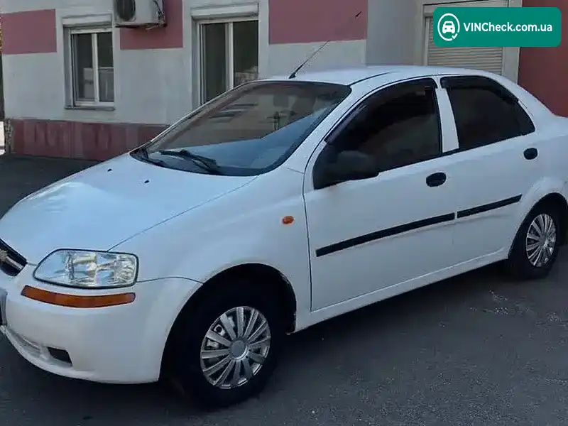Chevrolet Aveo 2004, фото з оголошення 2 з 7, VIN KLASF69A14B107478