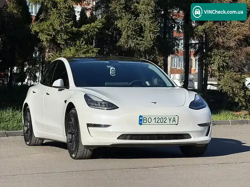 Tesla Model 3 2019, фото з оголошення 2 з 21, VIN 5YJ3E1EA0KF504106
