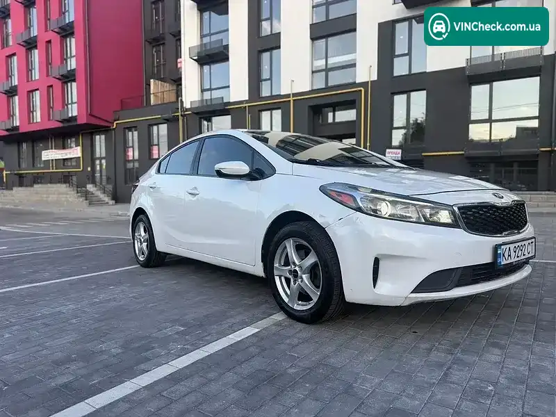 Kia Forte 2016, фото з оголошення 2 з 14, VIN 3KPFL4A7XHE058365
