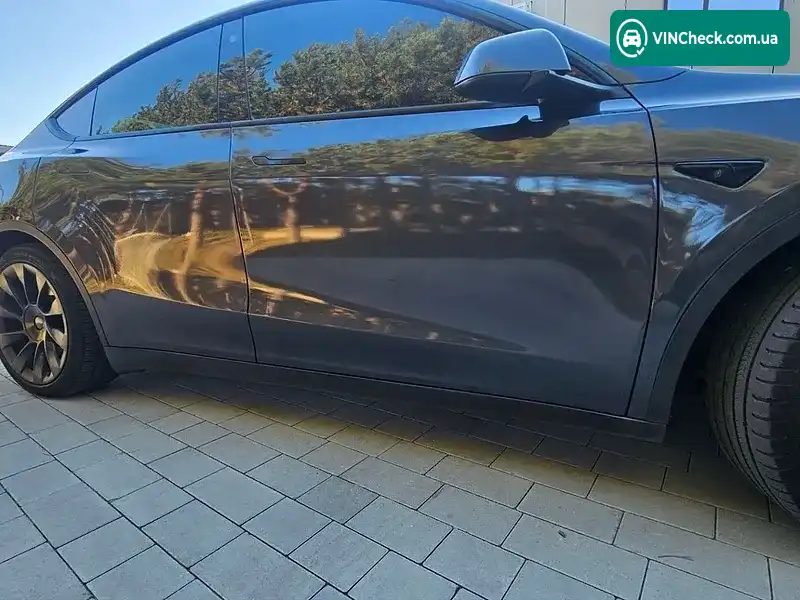 Tesla Model Y 2022, фото з оголошення 1 з 20, VIN 7SAYGDEF7PF597116