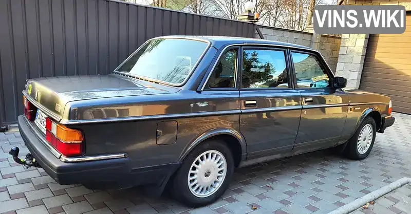 Volvo 240 1988, фото з оголошення 2 з 21, VIN YV1244773J1285580