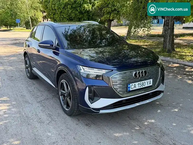 Audi Q4 e-tron 2021, фото з оголошення 1 з 10, VIN WAUZZZFZ8NP007703