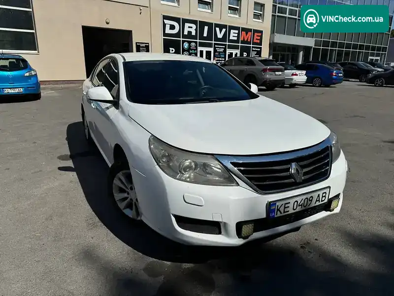Renault Latitude 2011, фото з оголошення 2 з 10, VIN VF1ABL21AUC261400