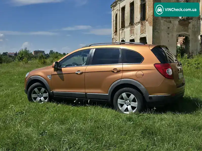 Chevrolet Captiva 2008, фото з оголошення 1 з 18, VIN KL1CF26FJ8B228151