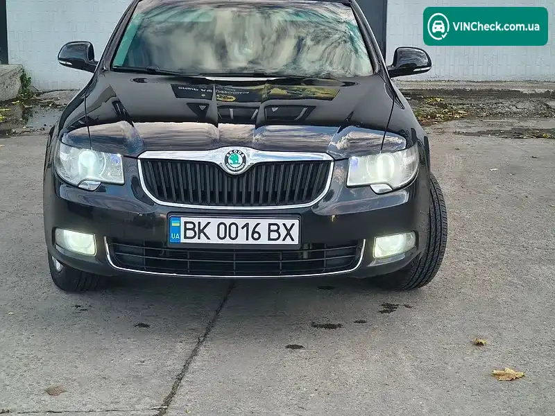 Skoda Superb 2012, фото з оголошення 2 з 20, VIN TMBAB43T7CB301045