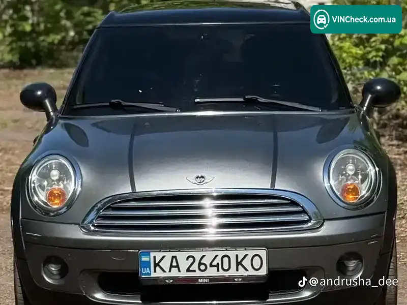 MINI Clubman 2010, фото з оголошення 2 з 21, VIN WMWML3C53ATX39233