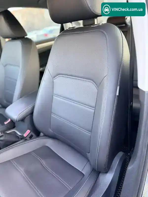 Volkswagen Passat 2020, фото з оголошення 2 з 21, VIN 1VWSA7A30MC002811