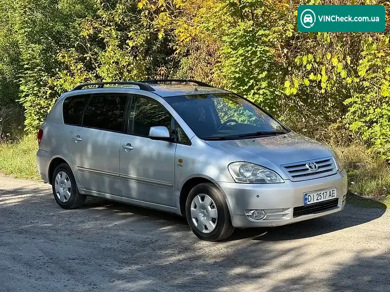 Toyota Avensis Verso 2001, фото з оголошення 2 з 20, VIN JTEGG22B600003436